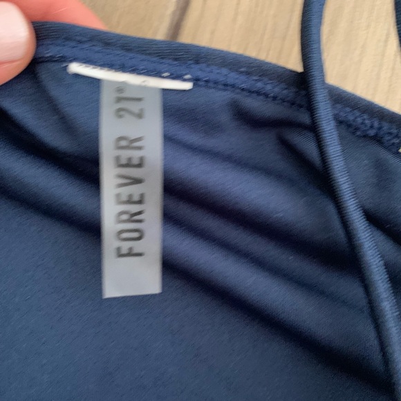 Bathing suit - Picture 2 of 3